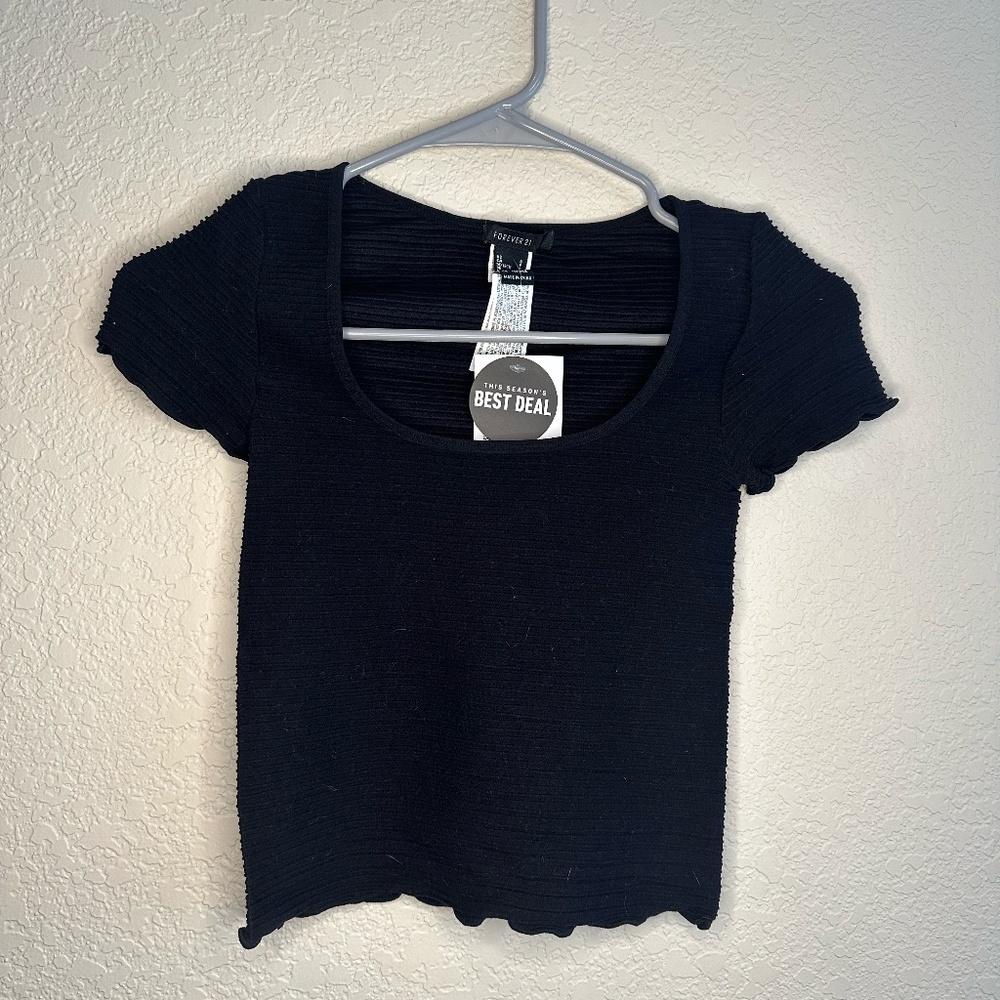 Black crop top